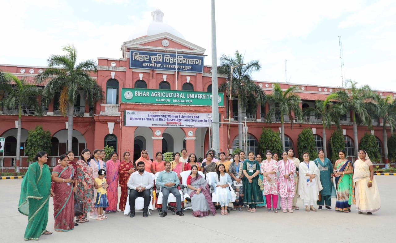 महिलाओं के हाथों में खेती का भविष्य: महिला वैज्ञानिकों और किसानों के लिए चावल आधारित खाद्य प्रणाली पर रणनीतिक संवाद